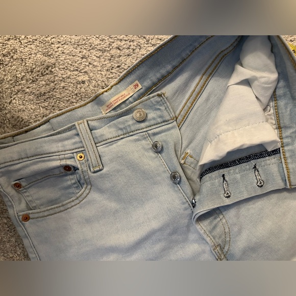 Levi’s Denim Jeans - Women’s Ribcage Straight Ankle Jeans - Size 29 - Light Blue - Picture 7 of 13